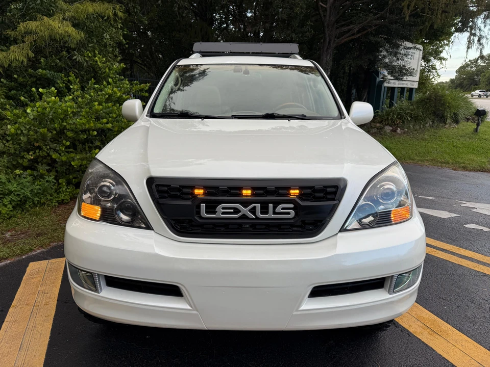 2004 Lexus GX 1st Gen - Image 7 of 31