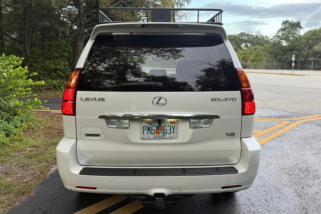 2004 Lexus GX 1st Gen - Image 5 of 31