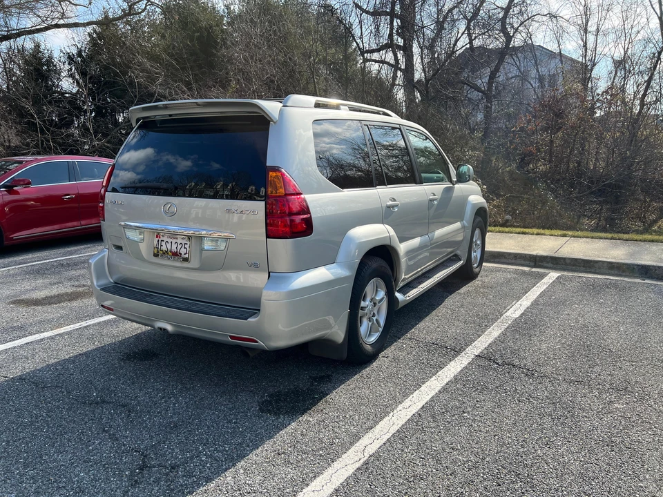 2004 Lexus GX 1st Gen - Image 21 of 31