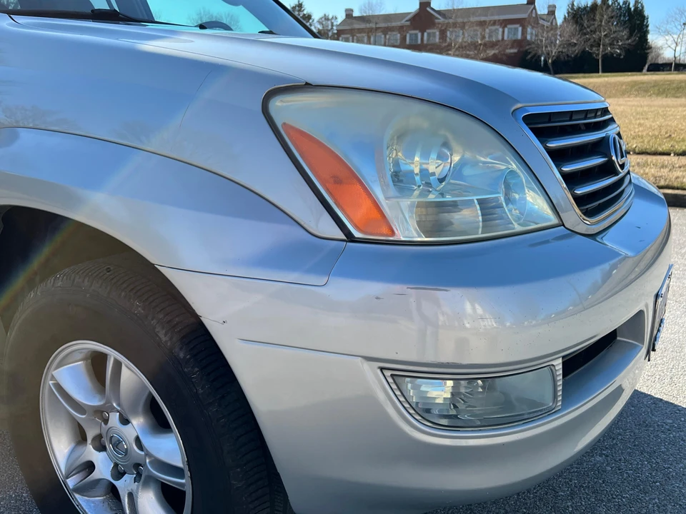 2004 Lexus GX 1st Gen - Image 29 of 31
