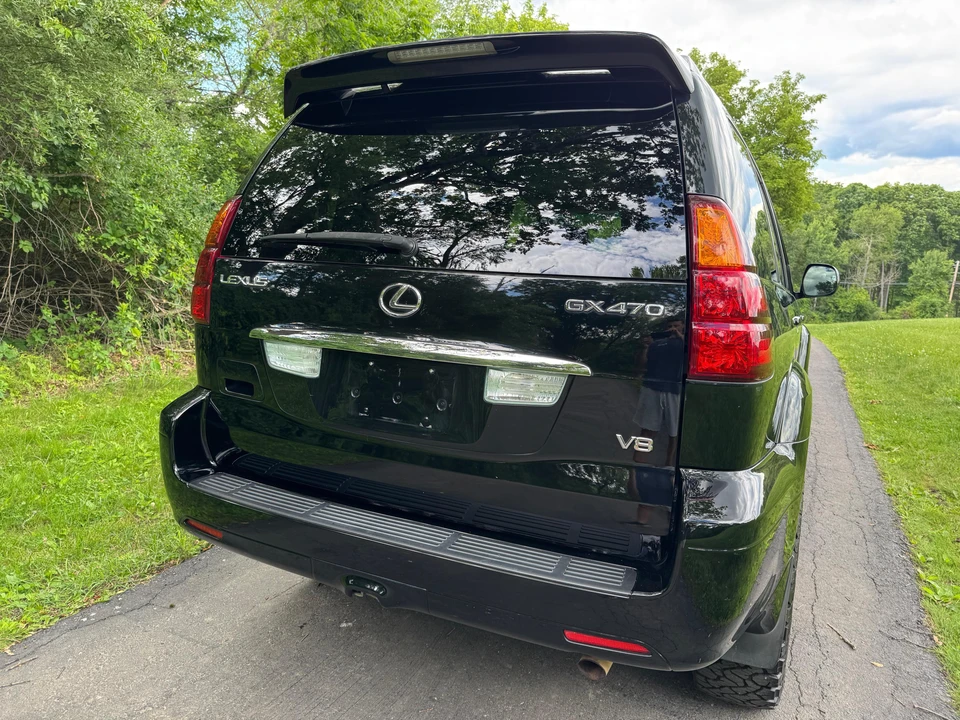 2004 Lexus GX 1st Gen - Image 11 of 31