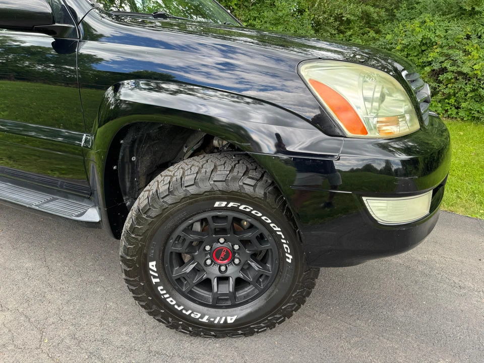 2004 Lexus GX 1st Gen - Image 23 of 31