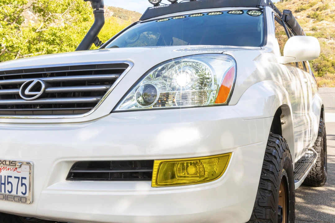 2004 Lexus GX 1st Gen - Image 8 of 9