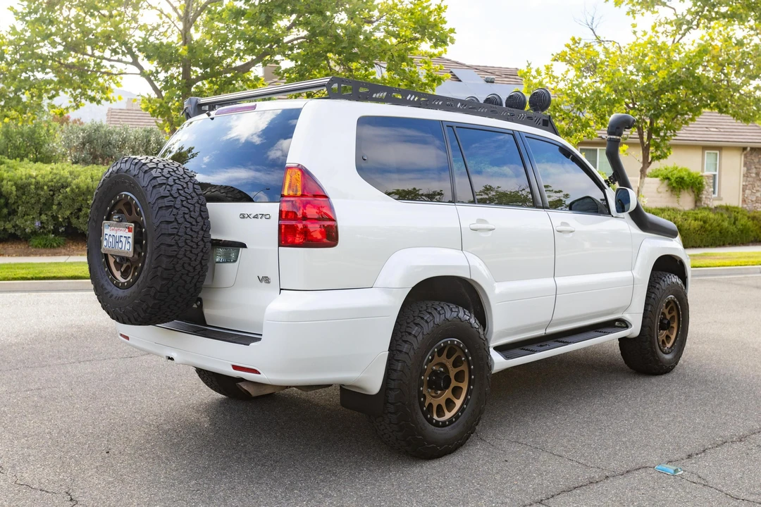 2004 Lexus GX 1st Gen - Image 4 of 9
