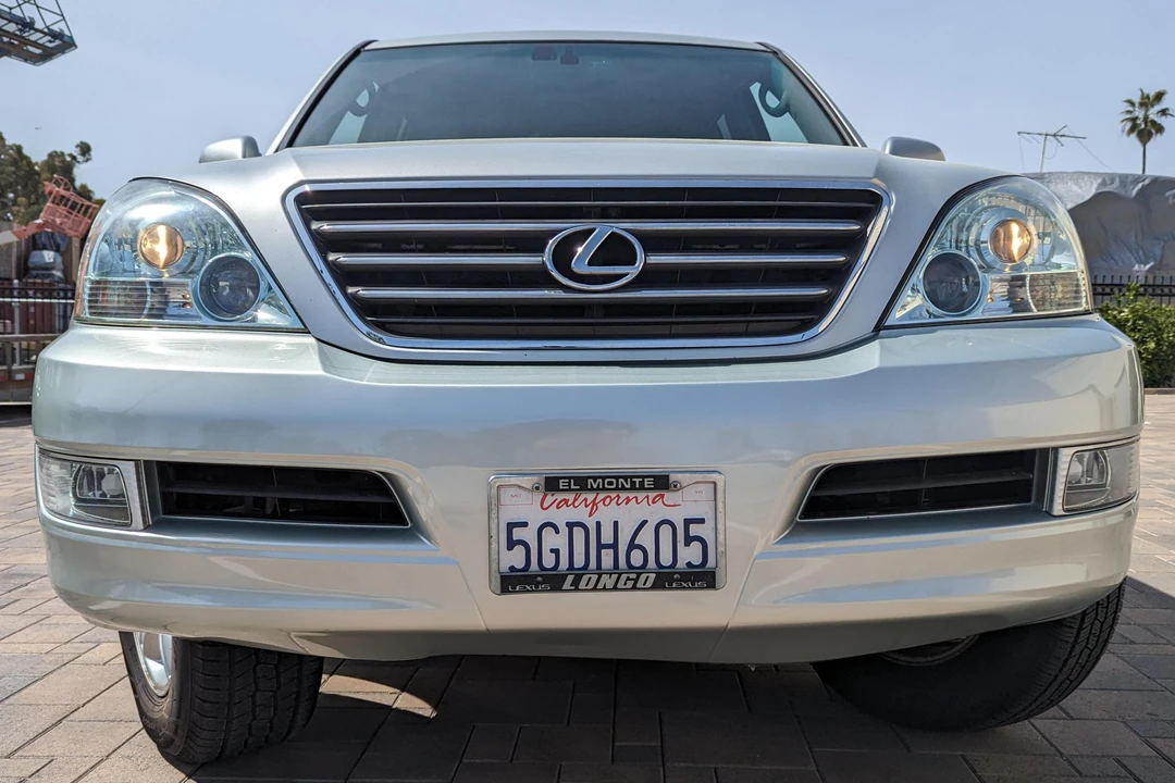 2004 Lexus GX 1st Gen - Image 2 of 31