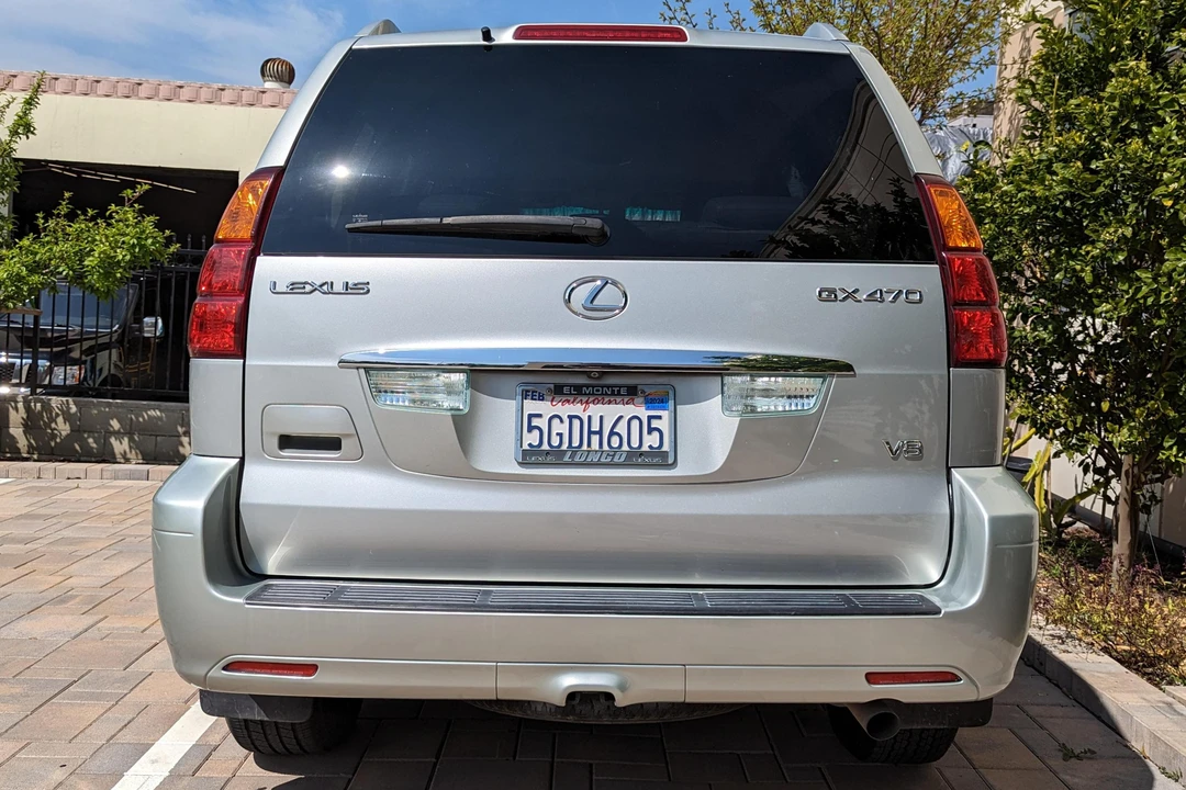 2004 Lexus GX 1st Gen - Image 5 of 31