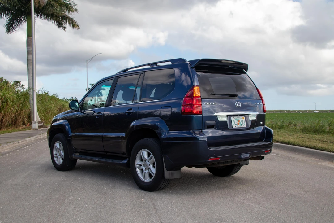2004 Lexus GX 1st Gen - Image 10 of 31