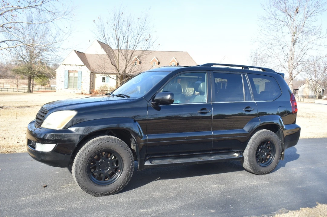 2004 Lexus GX 1st Gen - Image 5 of 21