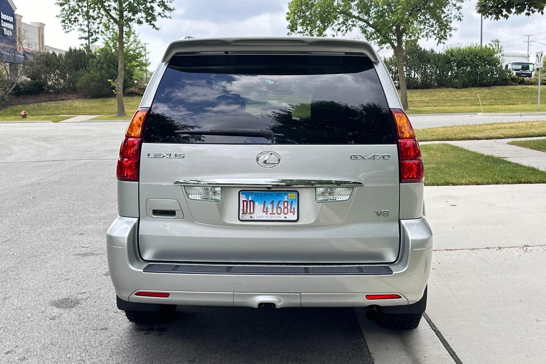 2004 Lexus GX 1st Gen - Image 5 of 31