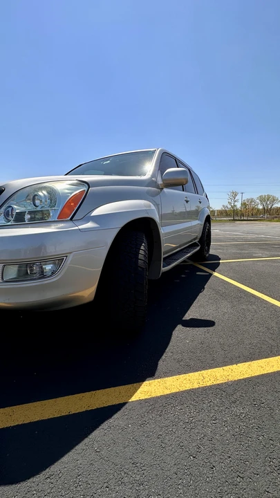 2004 Lexus GX 1st Gen - Image 30 of 31