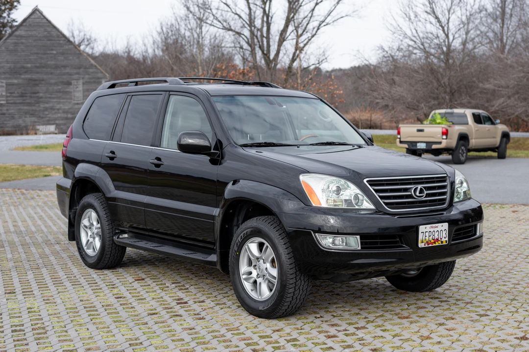 2004 Lexus GX 1st Gen - Image 10 of 31