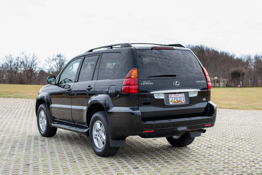 2004 Lexus GX 1st Gen - Image 8 of 31