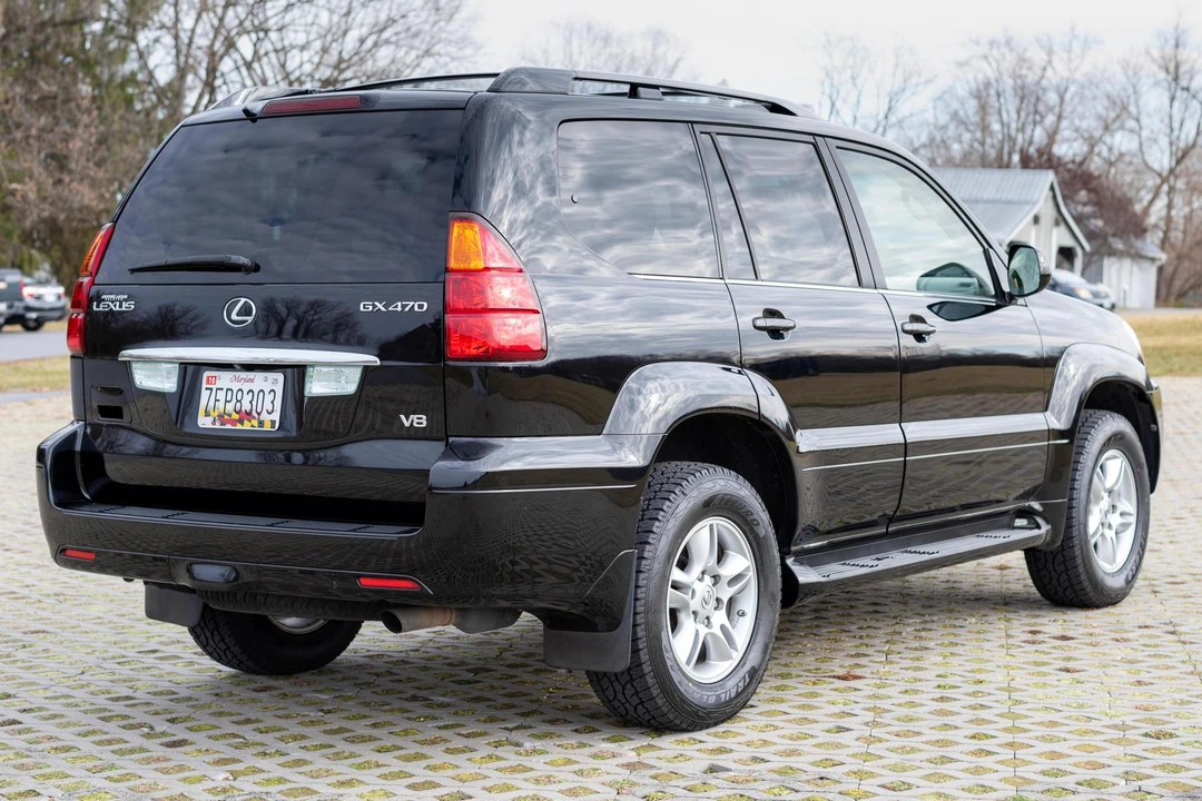 2004 Lexus GX 1st Gen - Image 4 of 31