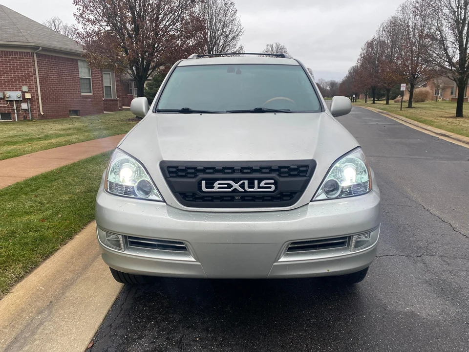 2004 Lexus GX 1st Gen - Image 6 of 31