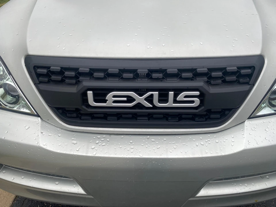 2004 Lexus GX 1st Gen - Image 27 of 31