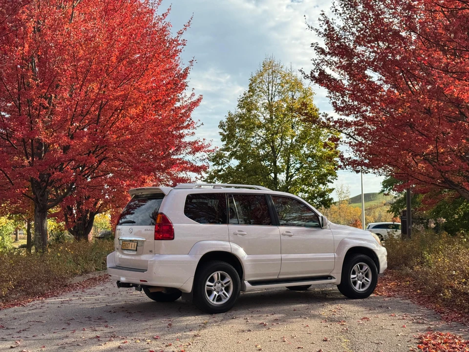 2004 Lexus GX 1st Gen - Image 14 of 31