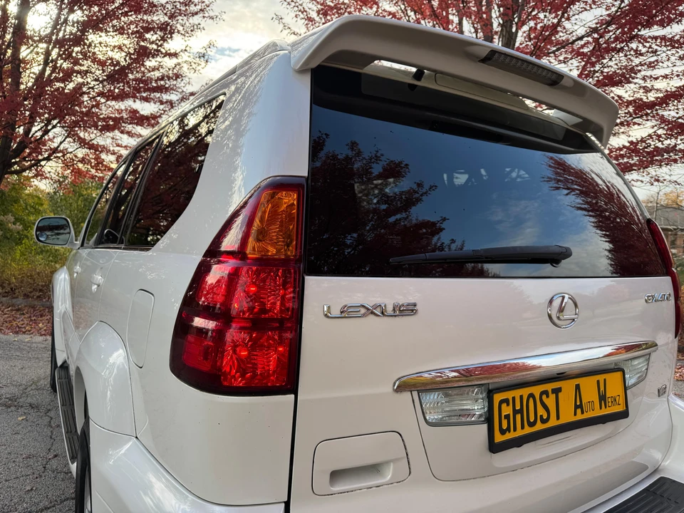 2004 Lexus GX 1st Gen - Image 23 of 31