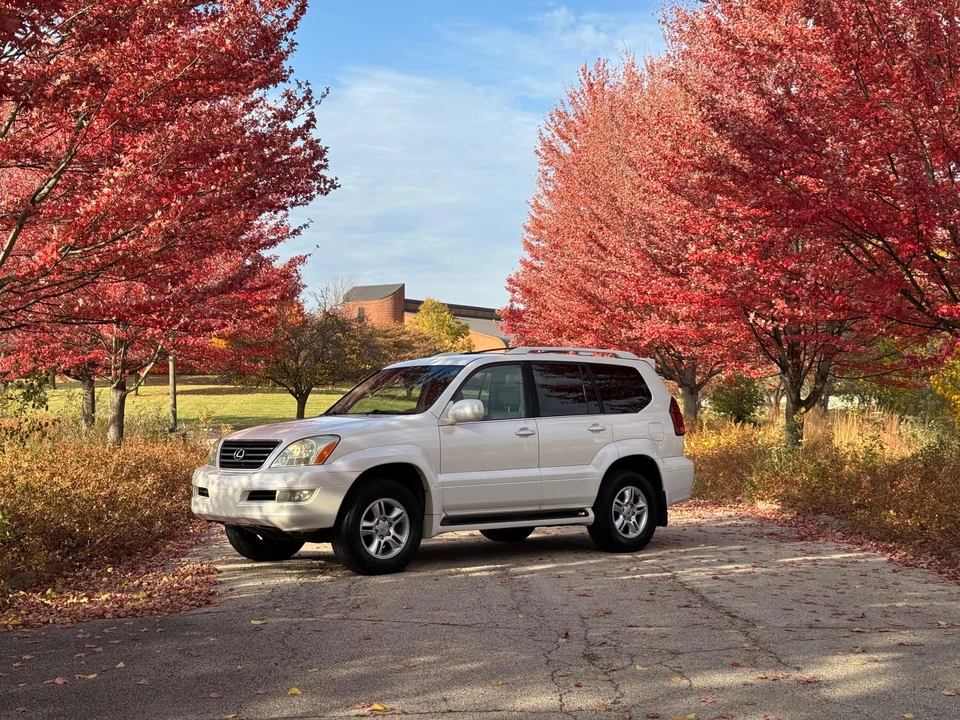2004 Lexus GX 1st Gen - Image 7 of 31