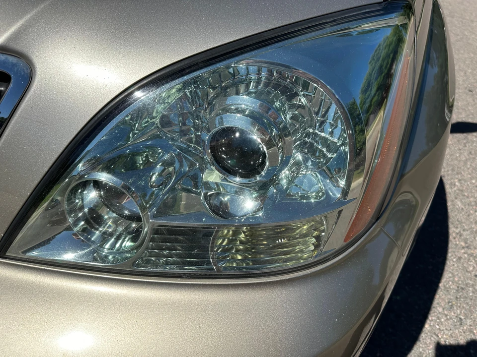 2004 Lexus GX 1st Gen - Image 20 of 31