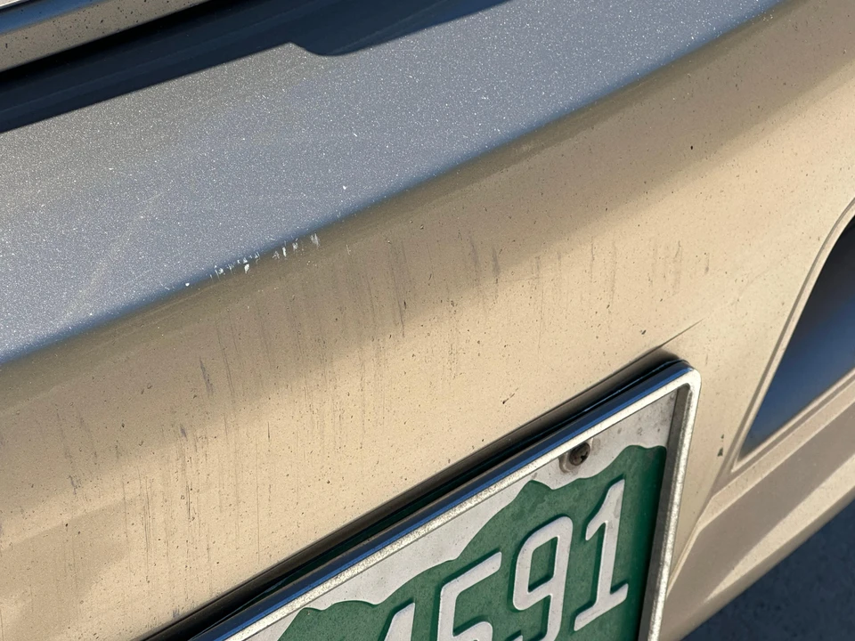 2004 Lexus GX 1st Gen - Image 25 of 31