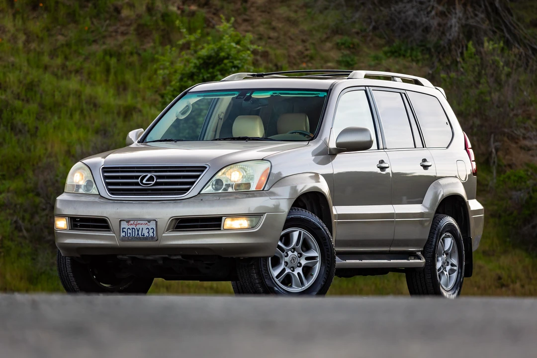 2004 Lexus GX 1st Gen - Image 8 of 31