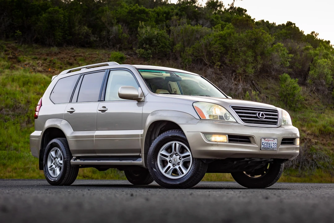 2004 Lexus GX 1st Gen - Image 24 of 31