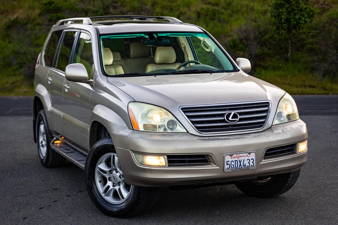 2004 Lexus GX 1st Gen - Image 27 of 31