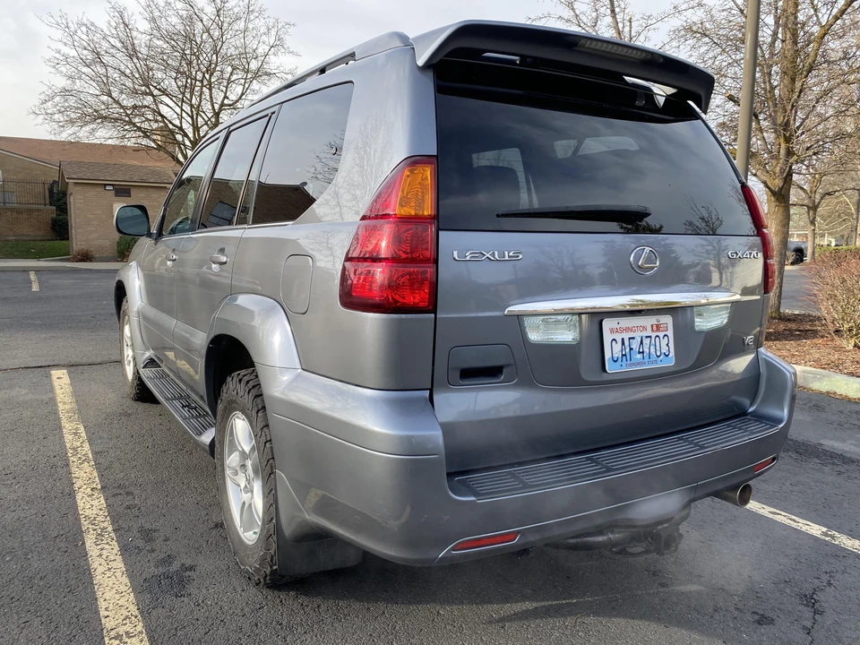 2004 Lexus GX 1st Gen - Image 10 of 31