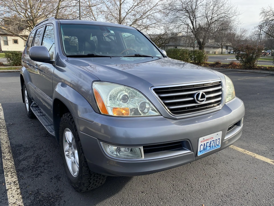 2004 Lexus GX 1st Gen - Image 14 of 31