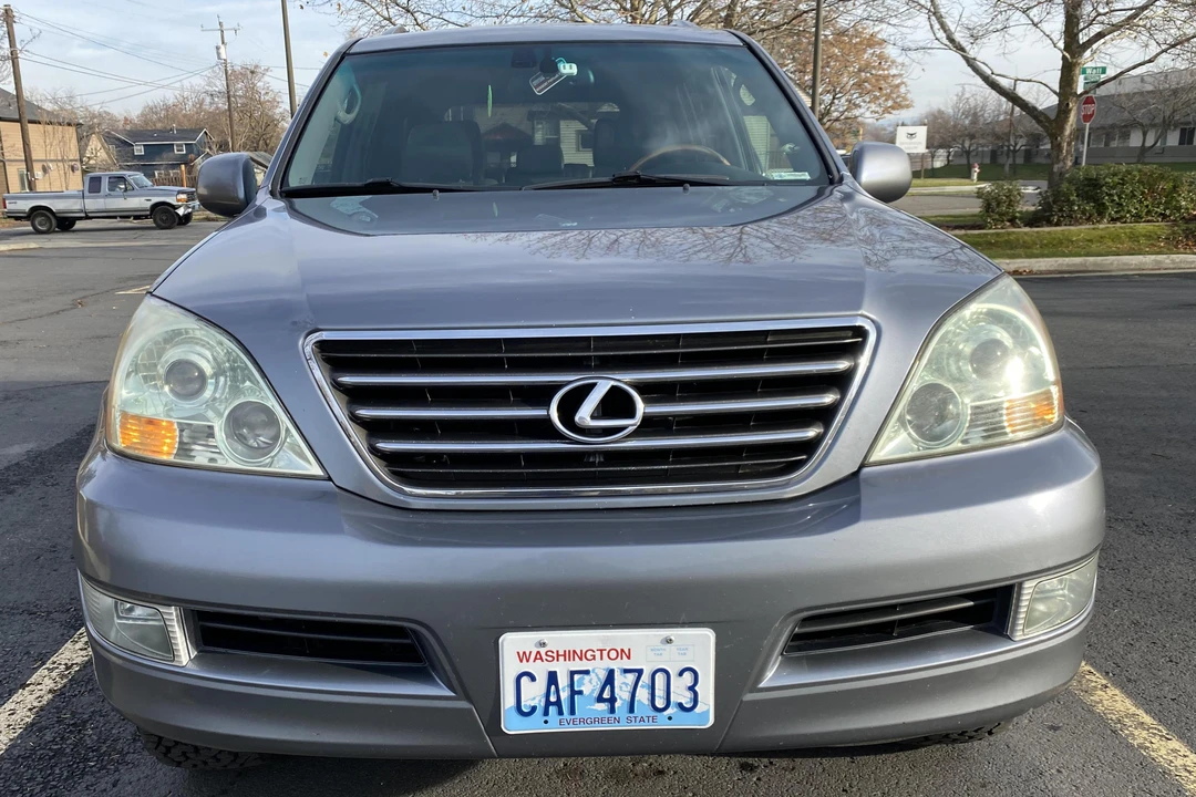 2004 Lexus GX 1st Gen - Image 2 of 31