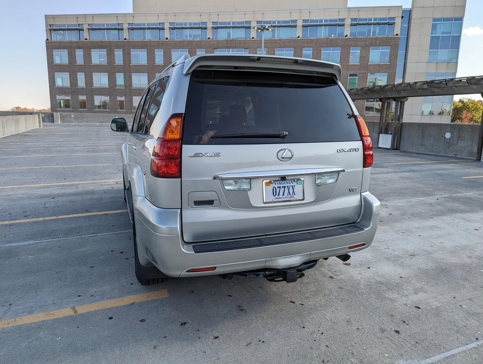 2004 Lexus GX 1st Gen - Image 14 of 31