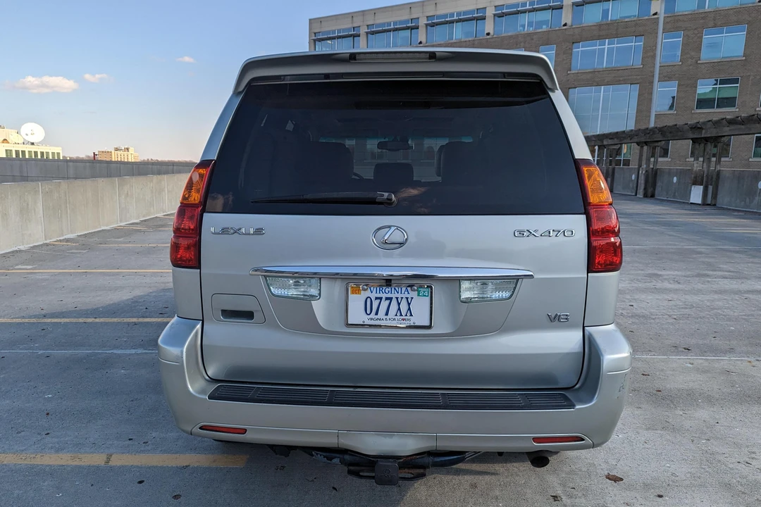 2004 Lexus GX 1st Gen - Image 5 of 31