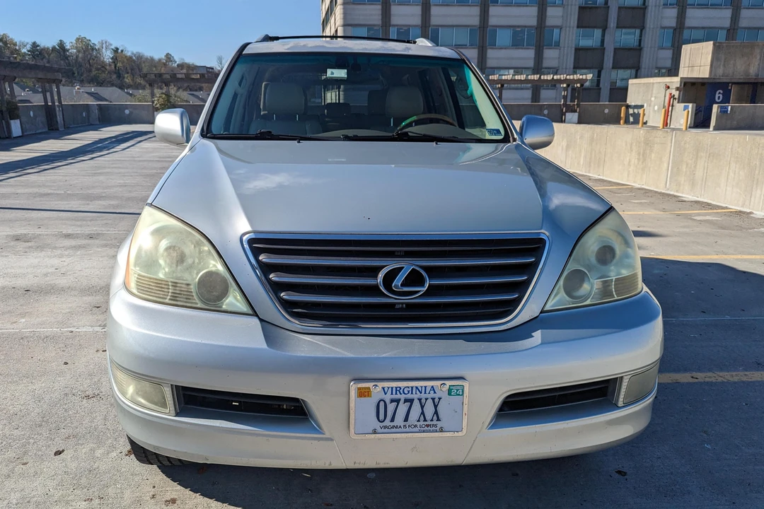 2004 Lexus GX 1st Gen - Image 2 of 31