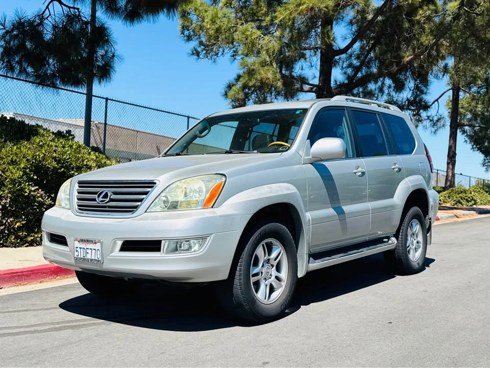 2004 Lexus GX 1st Gen - Image 3 of 14
