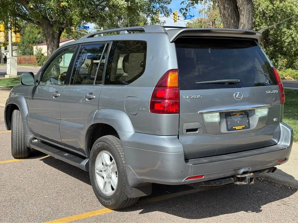 2004 Lexus GX 1st Gen - Image 7 of 16