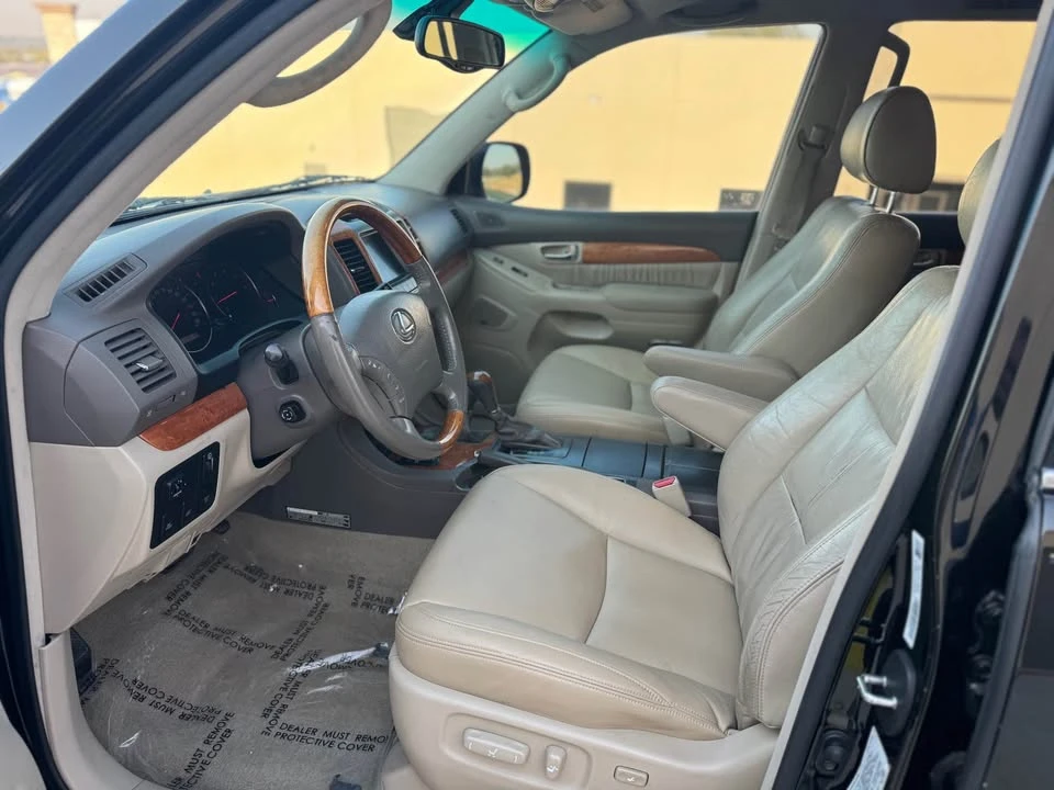 2004 Lexus GX 1st Gen - Image 12 of 19
