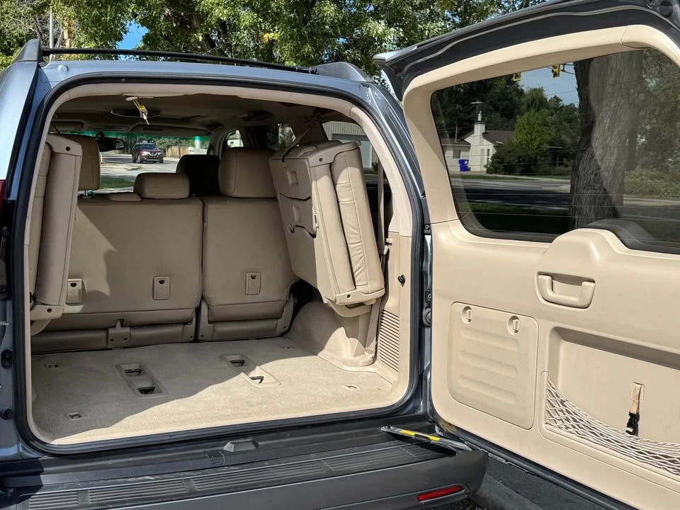 2004 Lexus GX 1st Gen - Image 15 of 16