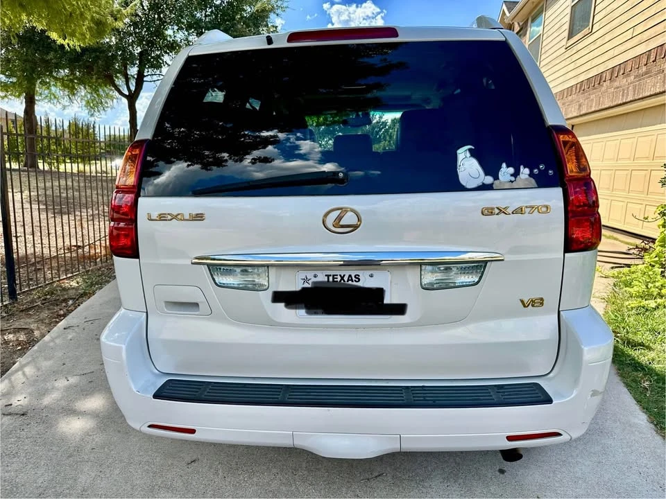 2004 Lexus GX 1st Gen - Image 3 of 19
