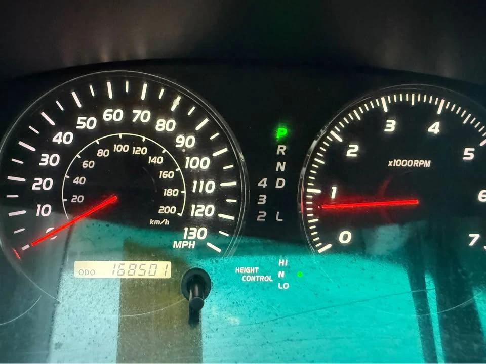 2004 Lexus GX 1st Gen - Image 12 of 12