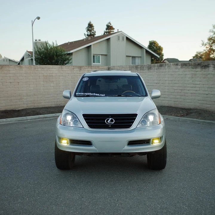 2004 Lexus GX 1st Gen - Image 7 of 16