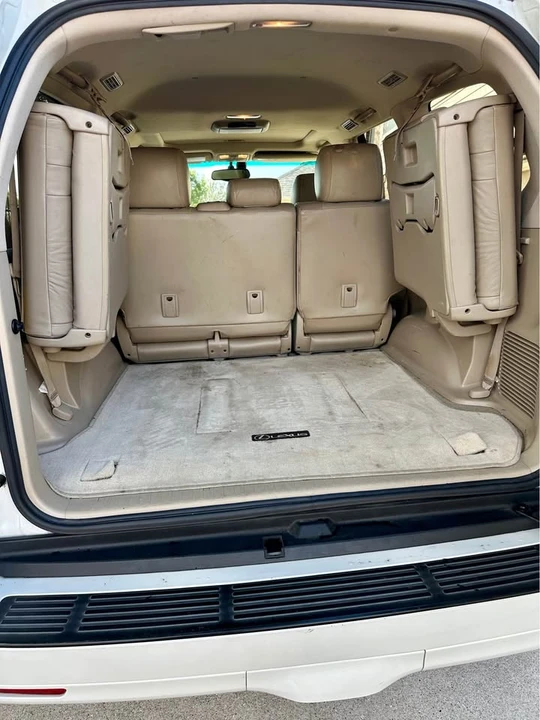 2004 Lexus GX 1st Gen - Image 10 of 19
