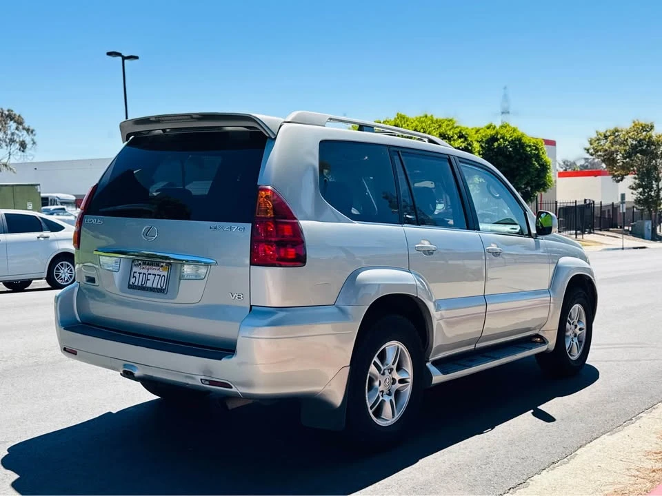 2004 Lexus GX 1st Gen - Image 4 of 14