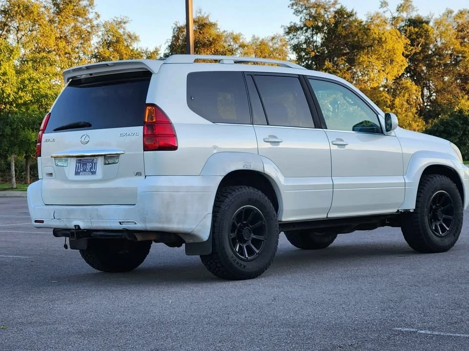 2004 Lexus GX 1st Gen - Image 6 of 19