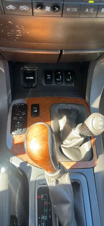 2004 Lexus GX 1st Gen - Image 9 of 9