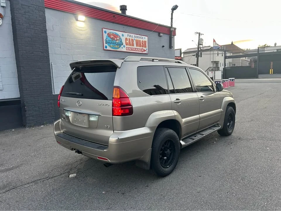 2004 Lexus GX 1st Gen - Image 4 of 19