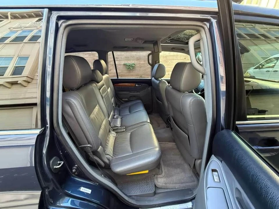 2004 Lexus GX 1st Gen - Image 8 of 20