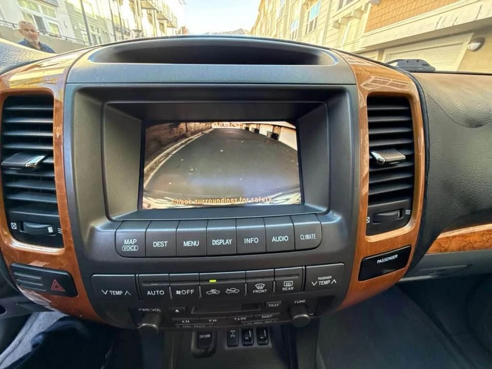 2004 Lexus GX 1st Gen - Image 20 of 20