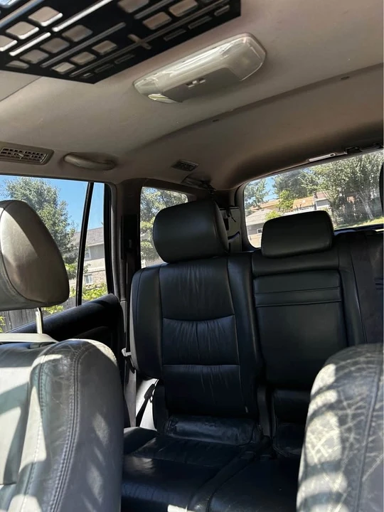 2004 Lexus GX 1st Gen - Image 5 of 7