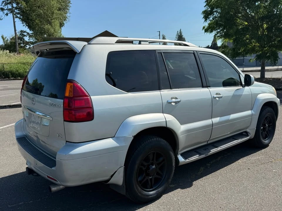 2004 Lexus GX 1st Gen - Image 3 of 20