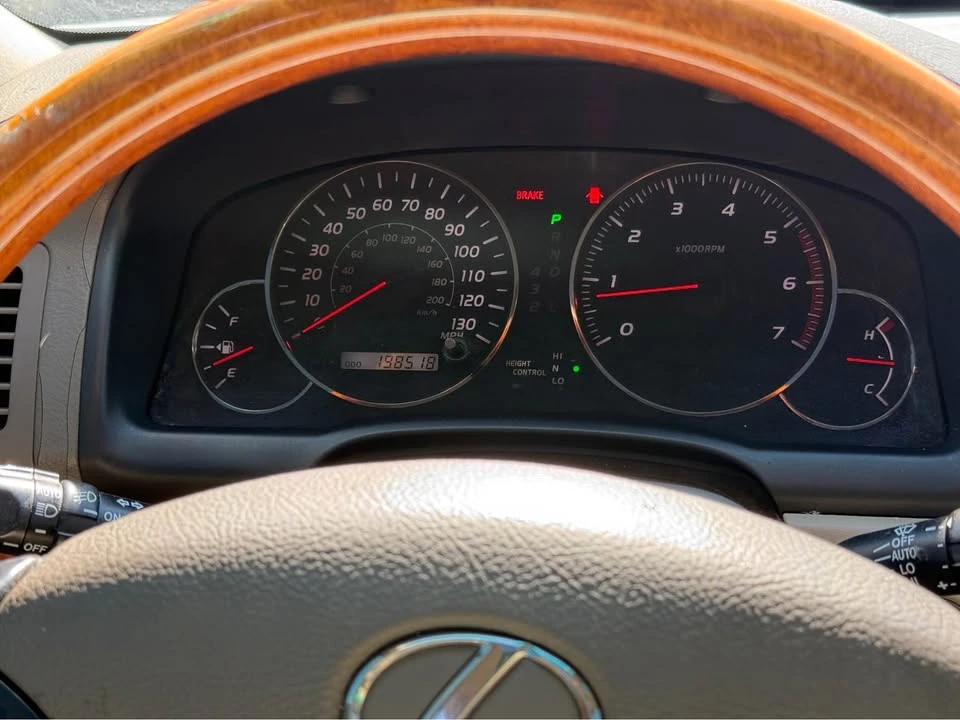 2004 Lexus GX 1st Gen - Image 13 of 20